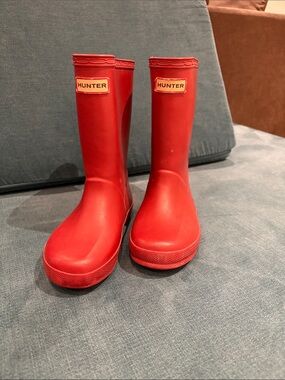 hunter boots girls - size 10